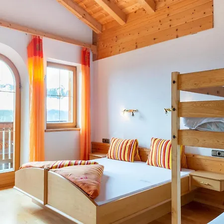 Welcoming In With Terrace *