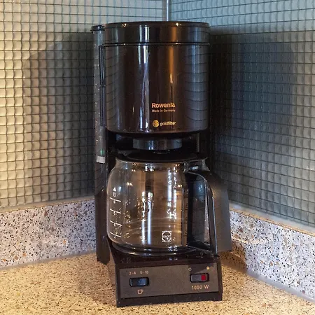 Apartment Welcoming In With Terrace