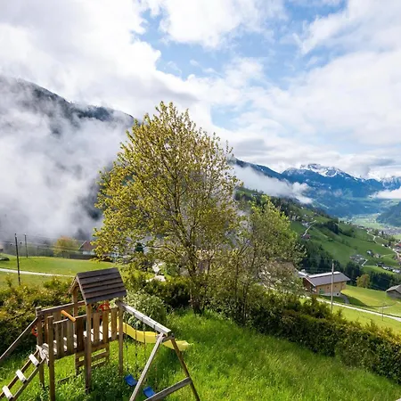 Daire Welcoming In With Terrace Stummerberg